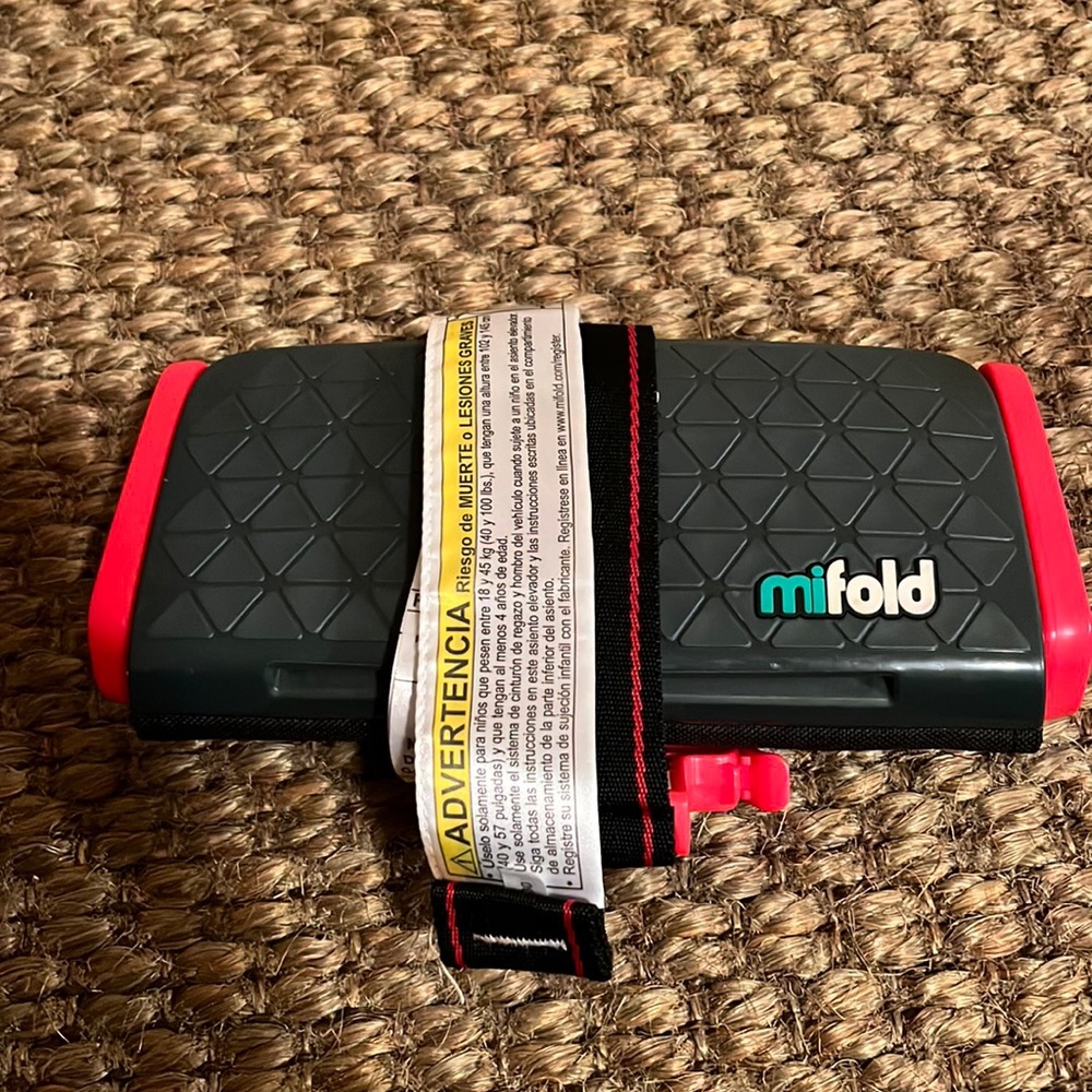 Mifold Folding Booster Seat